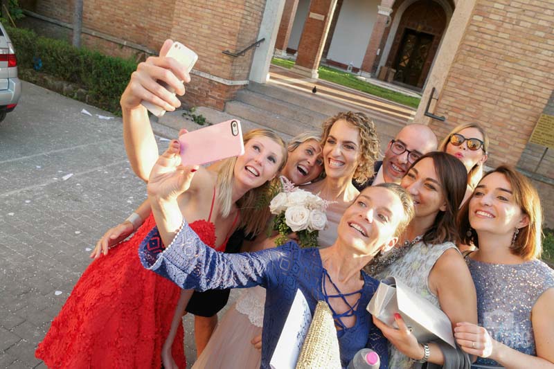 wedding-selfie-focalewedding-reportage-bestweddingphotography-italy_05